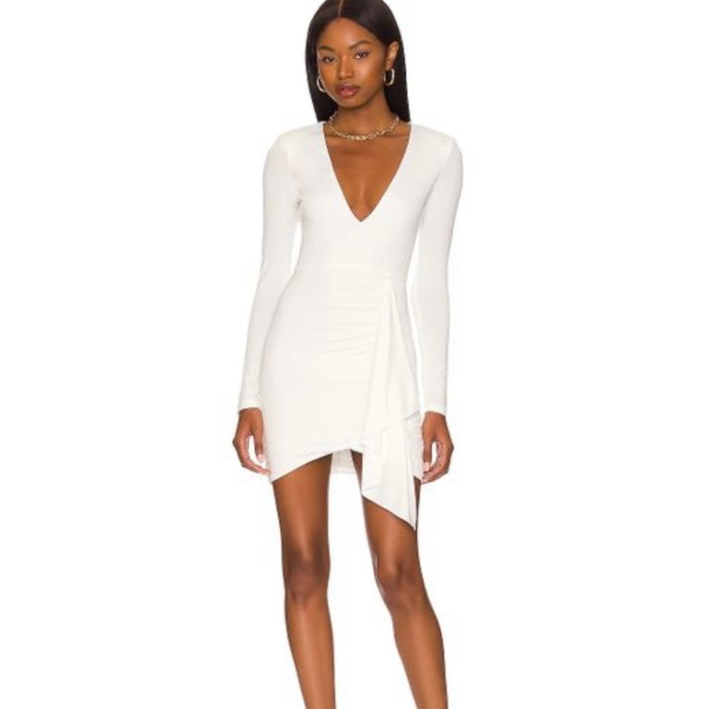 NWT Superdown Martyna Deep V Dress
